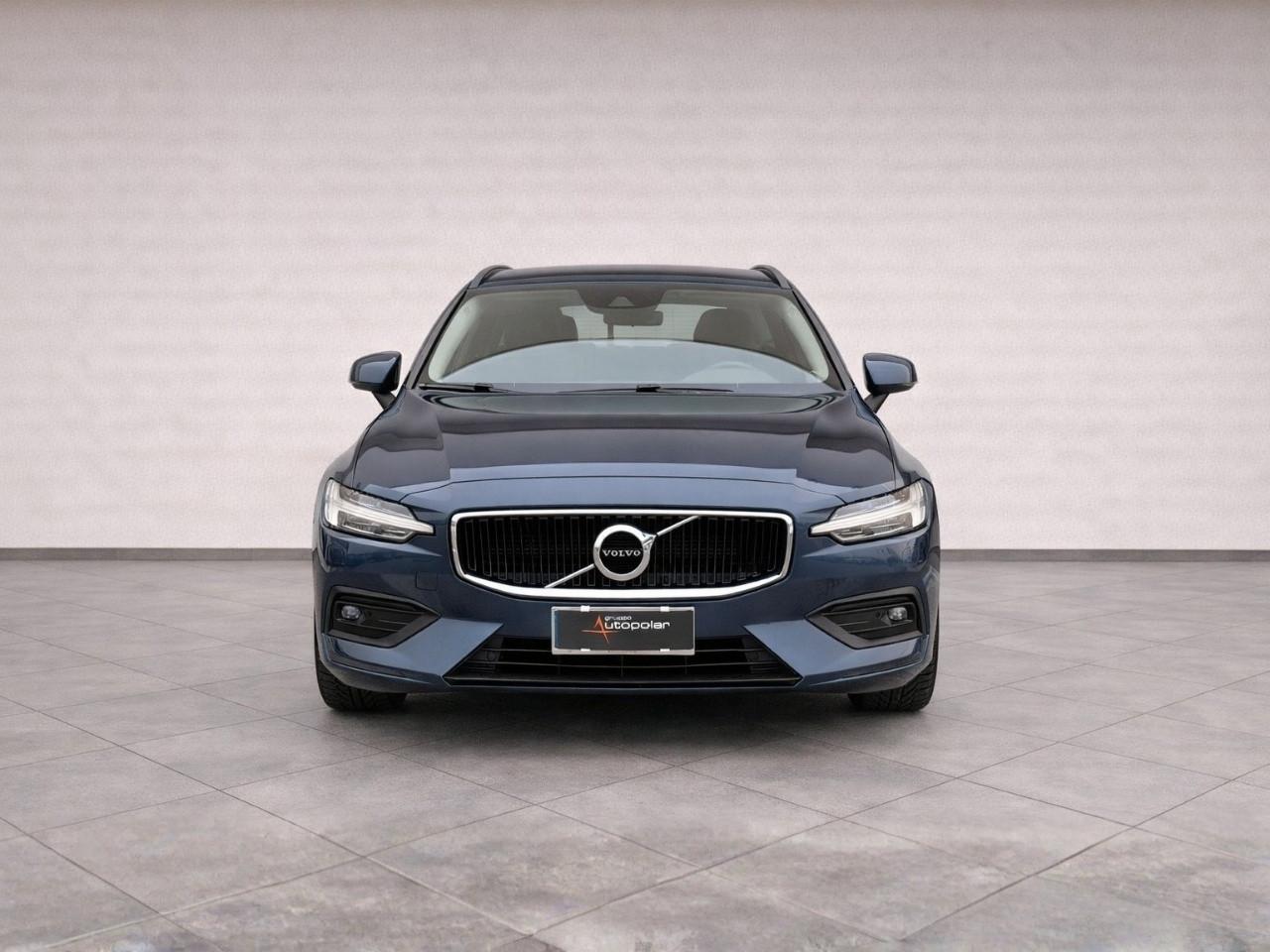 VOLVO V60 2.0 D3 MOMENTUM AUTO