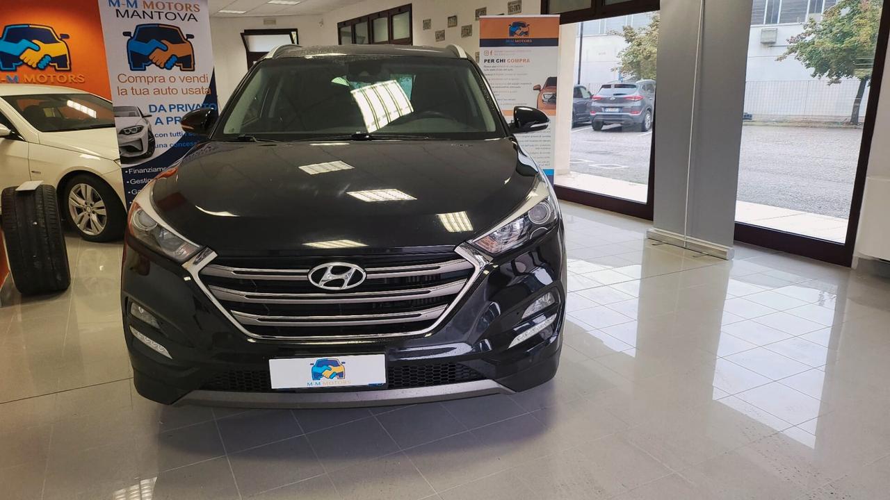 HYUNDAI TUCSON 1.7 CRDi XPossible 2W , (115CV)-OTTIME CONDIZIONI-ADATTA ANCHE A NEO PATENTATI