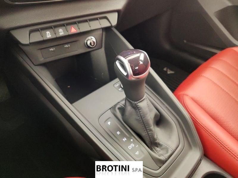 Audi A1 Sportback Allstreet 30 TSI S Tronic Identity Coontrast