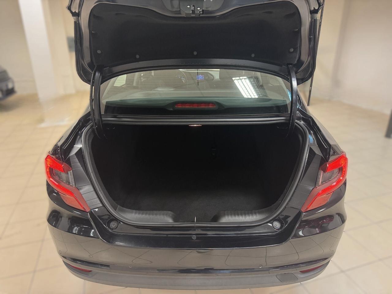 Fiat Tipo 1.3 Mjt 4 porte Easy