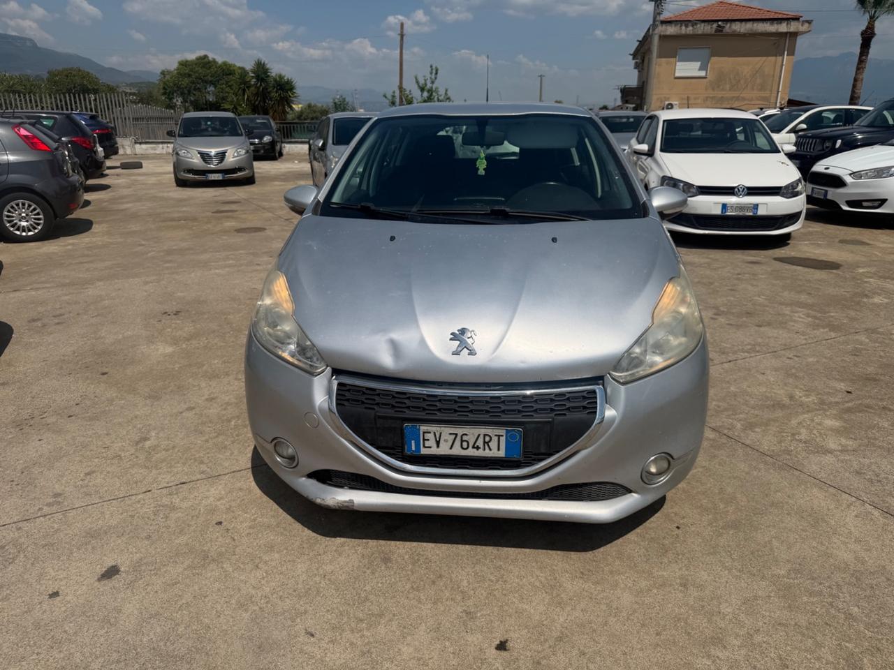 Peugeot 208 1.6 e-HDi 115 CV Stop&Start 5 porte Allure
