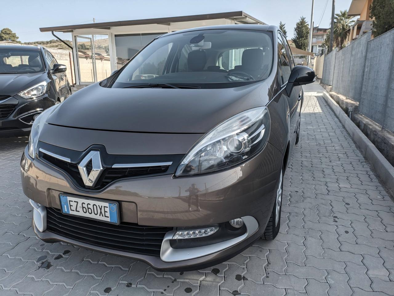 Renault Scenic Xmod 1.5 dCi 110CV Limited 2015