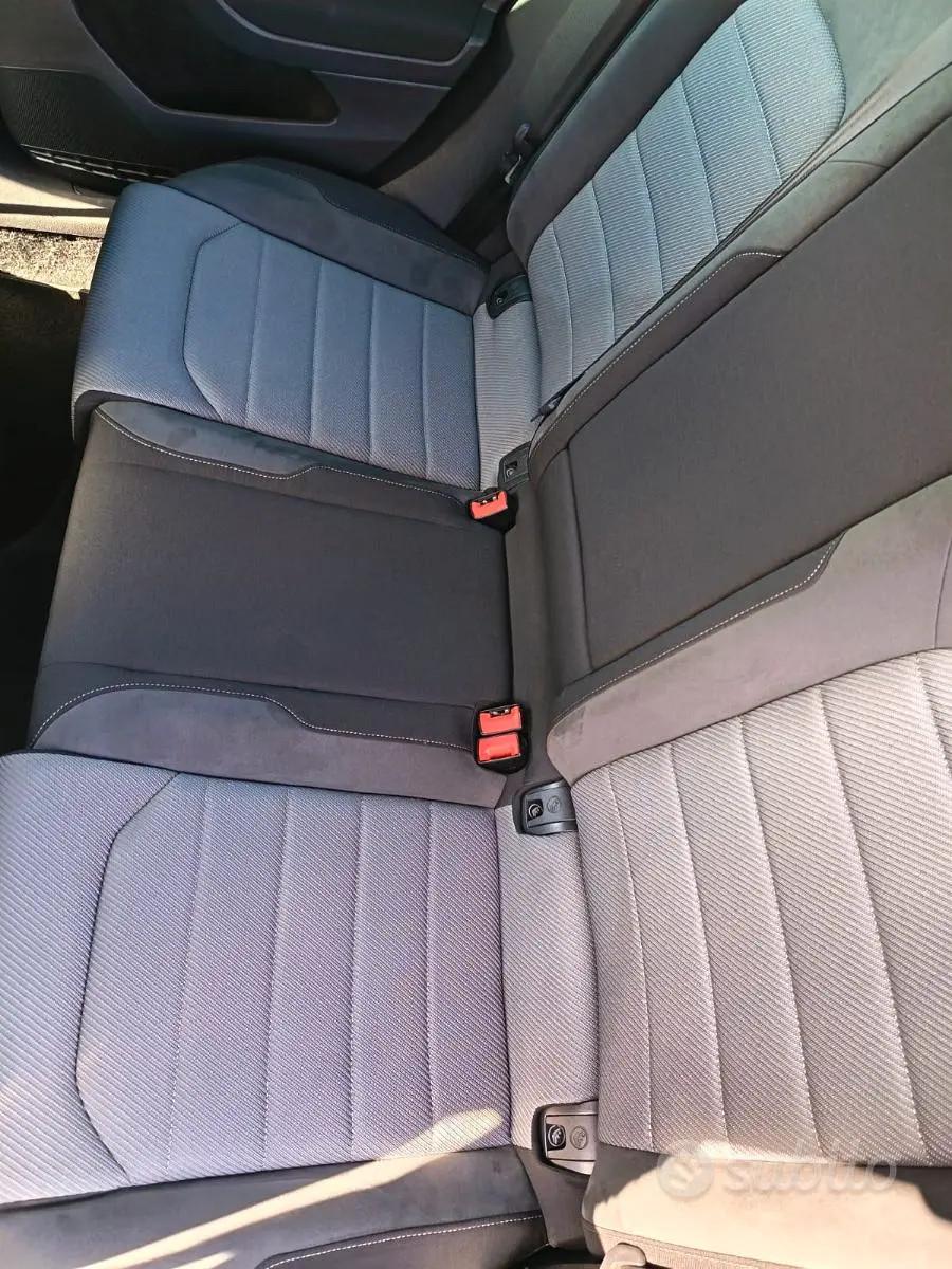 Volkswagen Golf 7 R Line