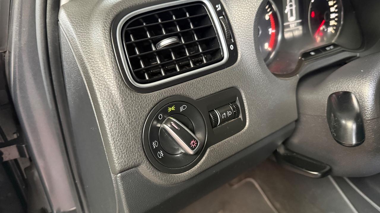 Volkswagen Polo 1.6 Highline BiFuel