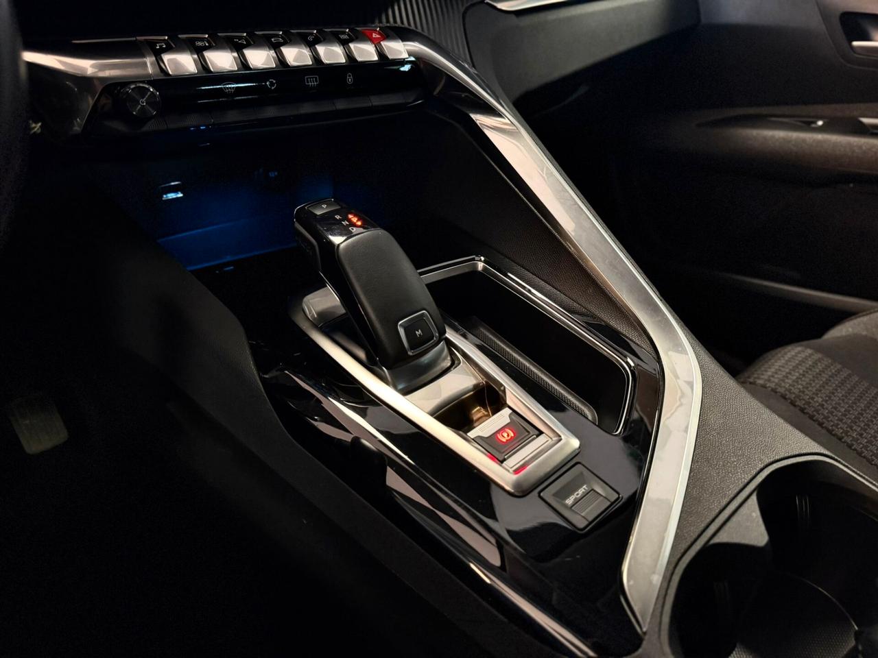 Peugeot 5008 BlueHDi 130 S&S Business