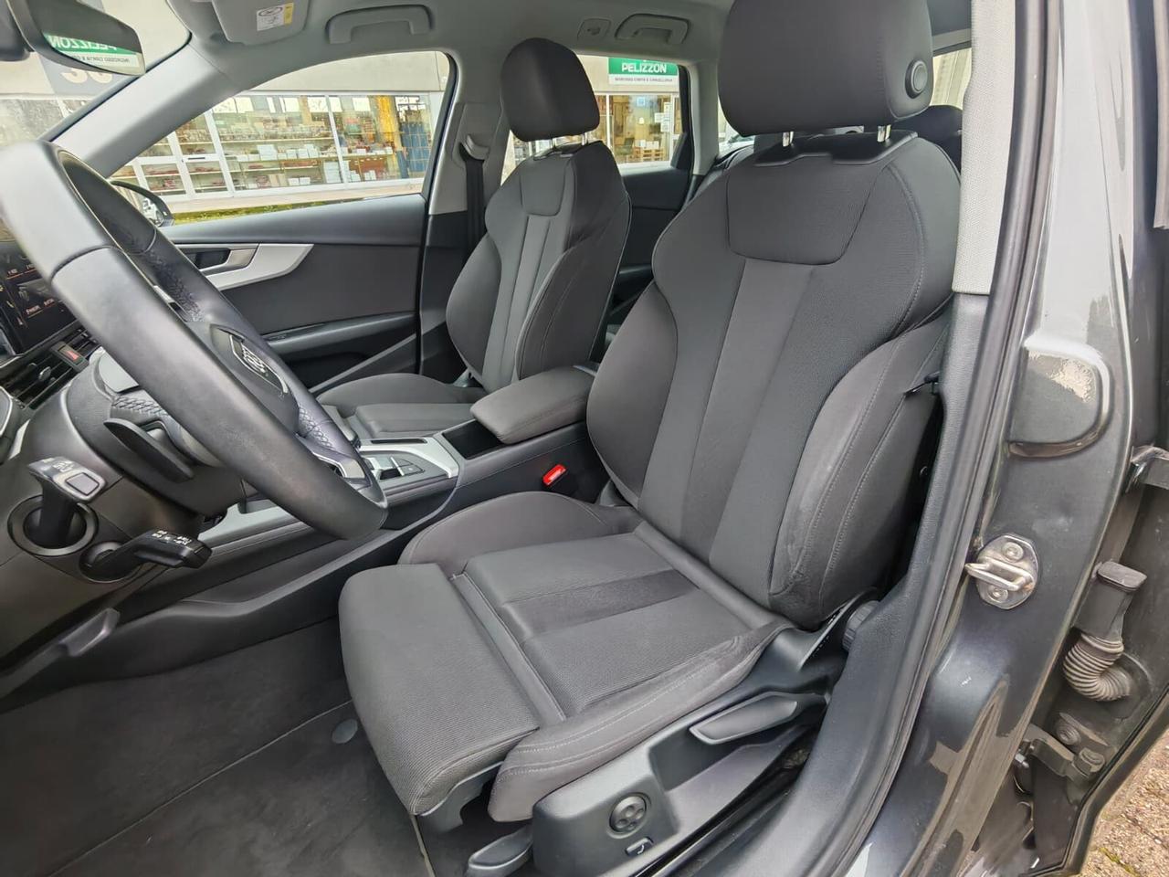 Audi A4 Avant 40 TDI S tronic S-line edition