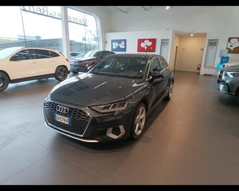 AUDI A3 IV 2020 Sportback - A3 Sportback 30 1.5 g-tron Business A