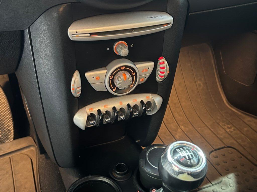 MINI Cooper D 1.6 16V