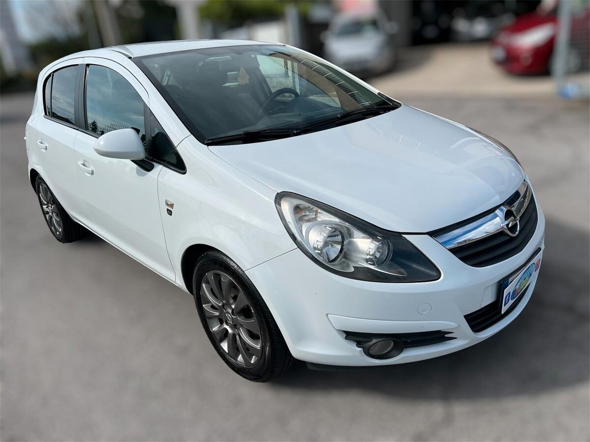 Opel Corsa 1.3 CDTI 75CV ecoFLEX 5 porte Club X NEOPATENTATI