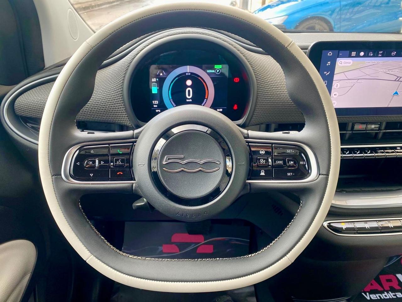 FIAT 500e CABRIO 43KW Navy CAM 2021