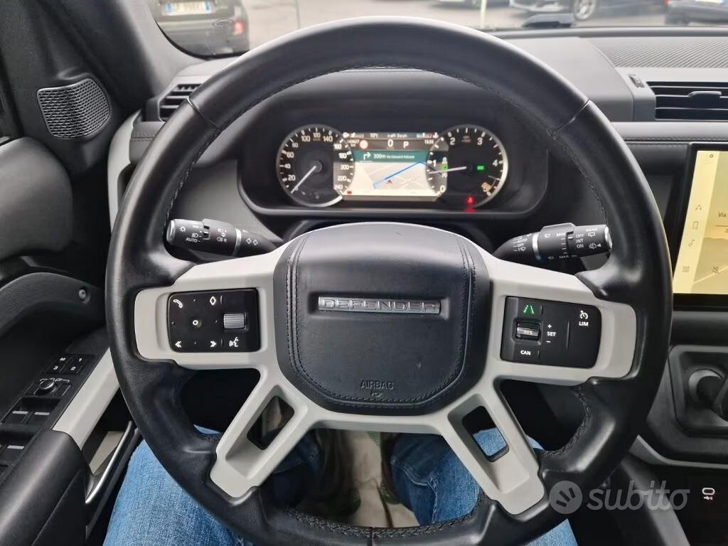 Land Rover Defender 110 3.0D I6 300 CV AWD Auto X-Dynamic SE