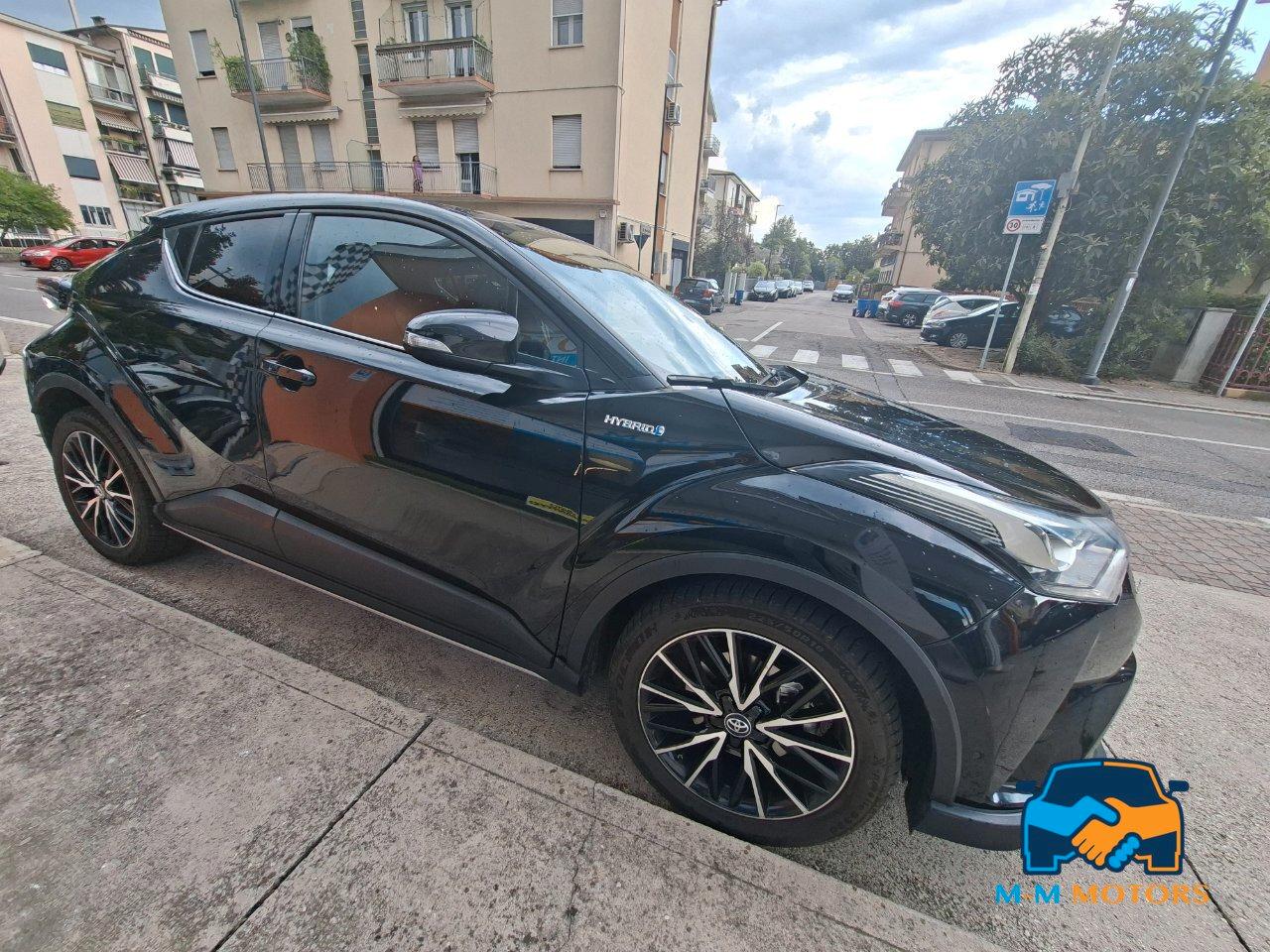 Toyota C-HR 5 Porte C-HR 1.8h Lounge 2wd e-cvt unico proprietario