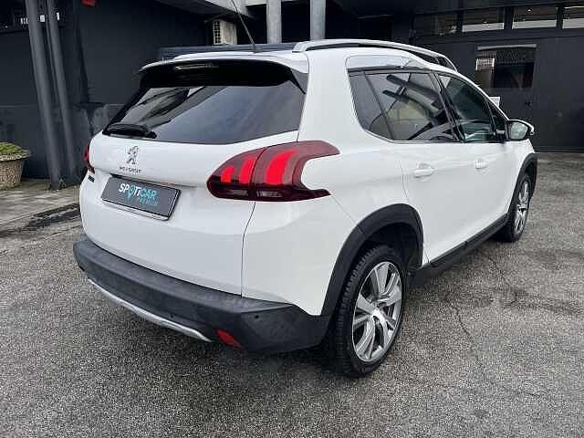 Peugeot 2008 BlueHDi 100 S&S Allure
