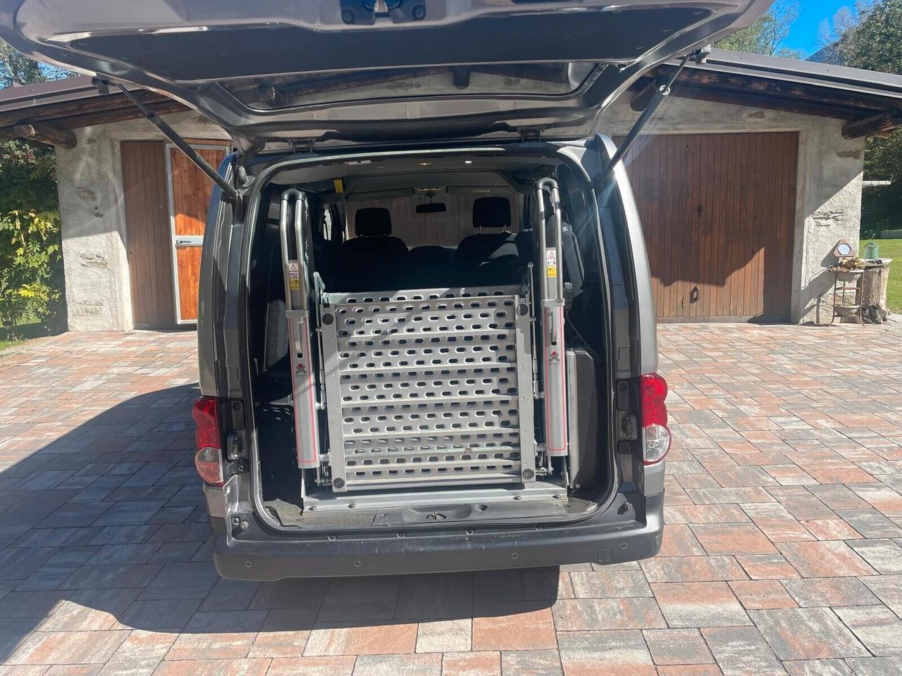 Nissan NV200 7posti 1.5 dCi 110 CV (ALLESTITO PER TRASPORTO DISABILI)