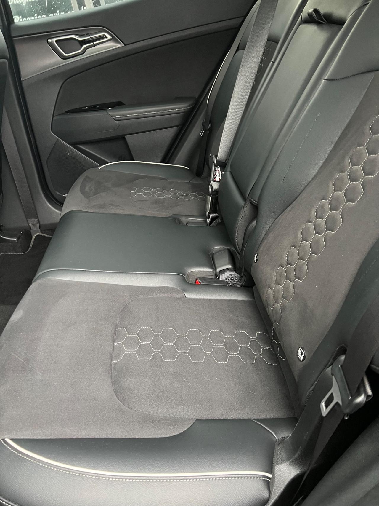 Kia Sportage 1.6 CRDi MHEV DCT GT-line Plus