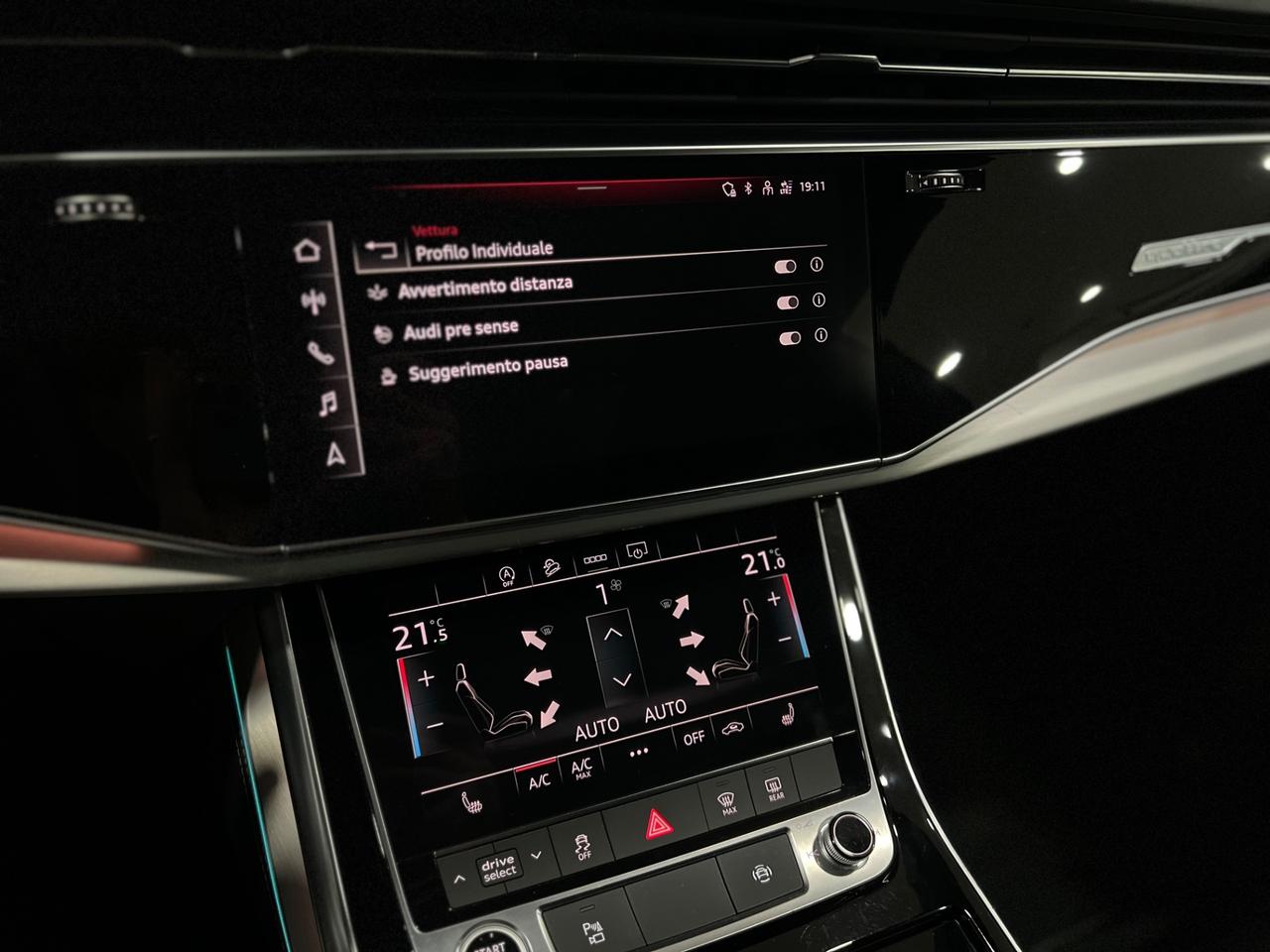 Audi Q8 3.0 mhev Quattro Sport SLine 286 cv