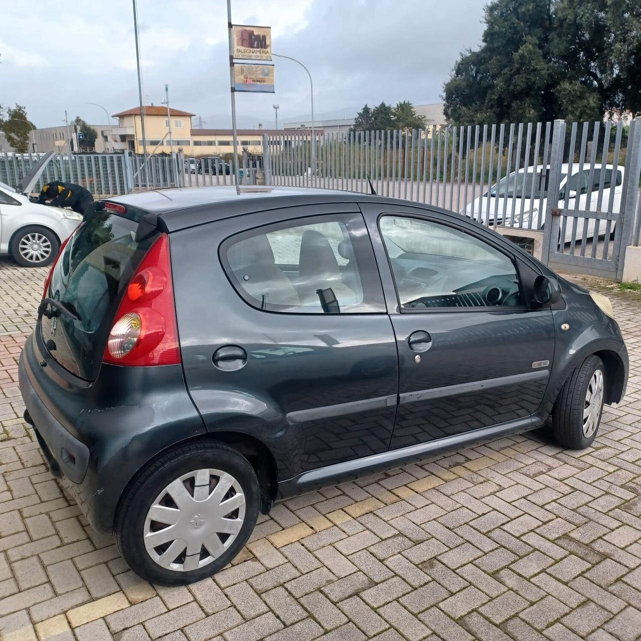 87.358KM PEUGEOT 107 1.0 5P GARANZIA 12 MESI