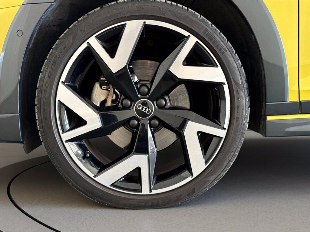 AUDI A3 allstreet 1.5 tfsi mhev identity contrast 150cv s-tronic del 2024