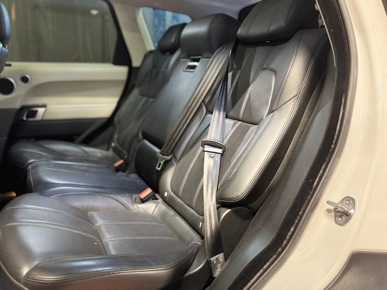 Land Rover Range Sport 3.0 TDV6 HSE Dynamic