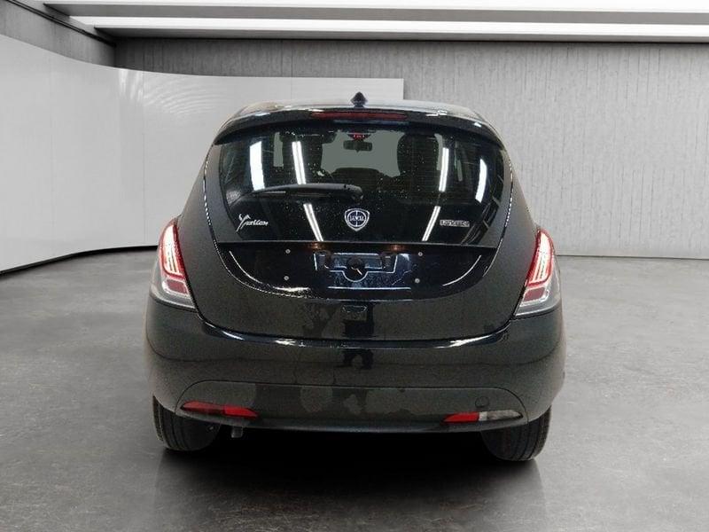 Lancia Ypsilon 1.0 firefly hybrid Gold s&s 70cv 5p.ti