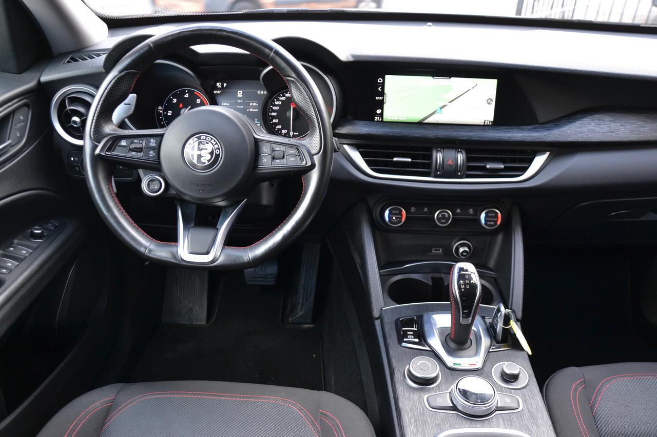Alfa Romeo Stelvio 2.2 160CV AT8 *FULL LED+NAVI+PDC+RCAM+F1+PRIVACY*