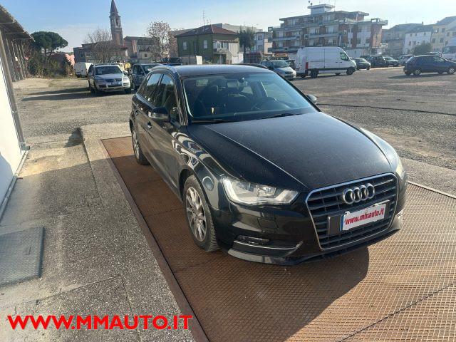 AUDI A3 SPB 1.6 TDI clean diesel S tronic Attraction NAVG
