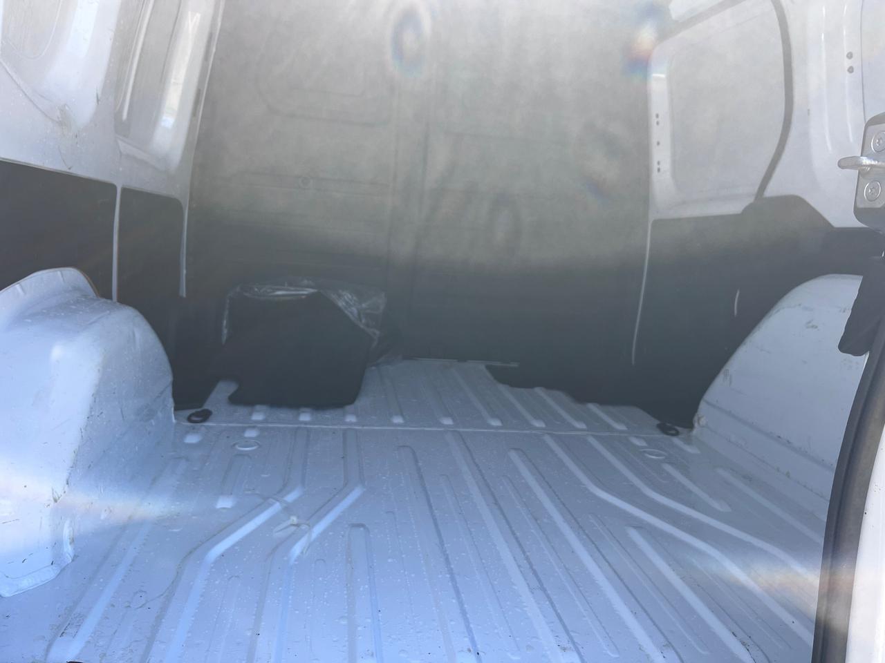 Renault Kangoo 1.3 TCe 100CV Authentic