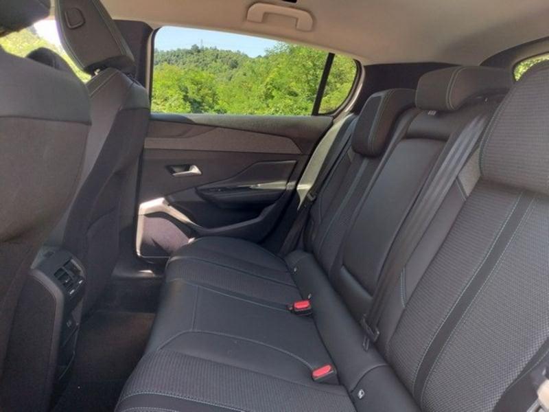 Peugeot 308 Allure BlueHDi 130 EAT8 S&S aut.