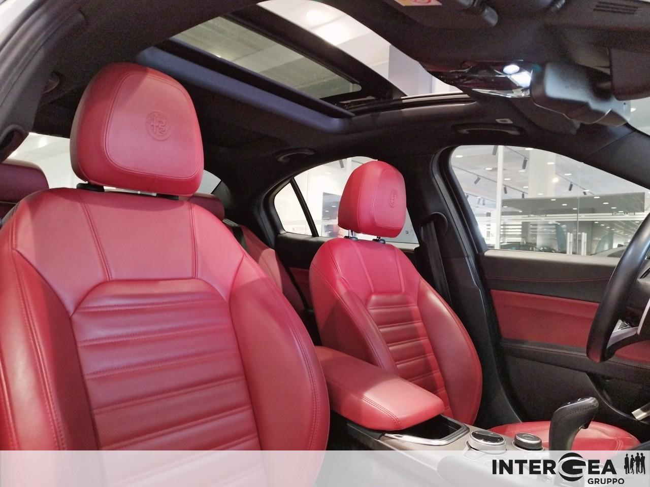 ALFA ROMEO Giulia 2.2 t Veloce Q4 210 cv auto