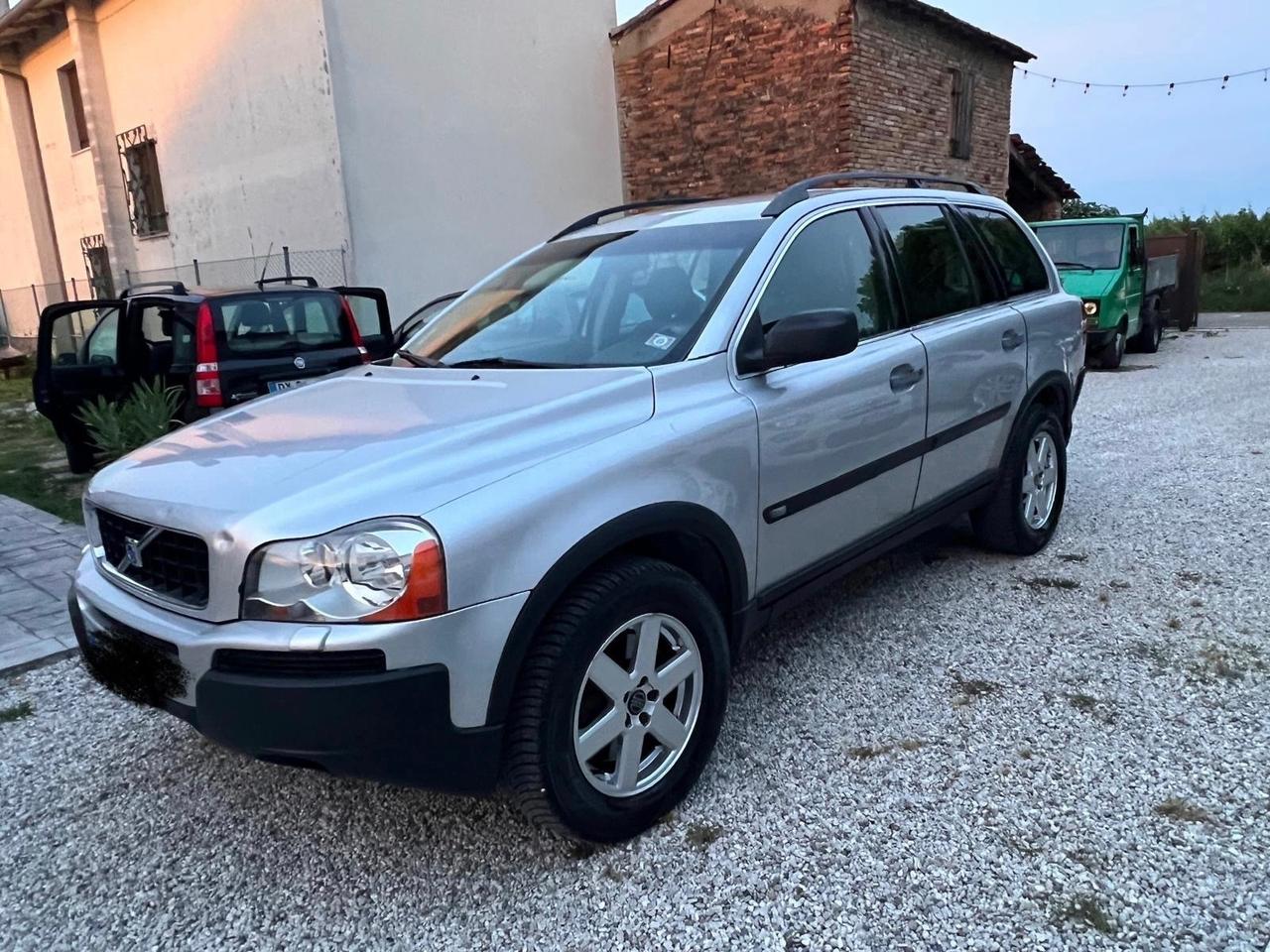 Volvo XC 90 2.4 4x4 7 posti