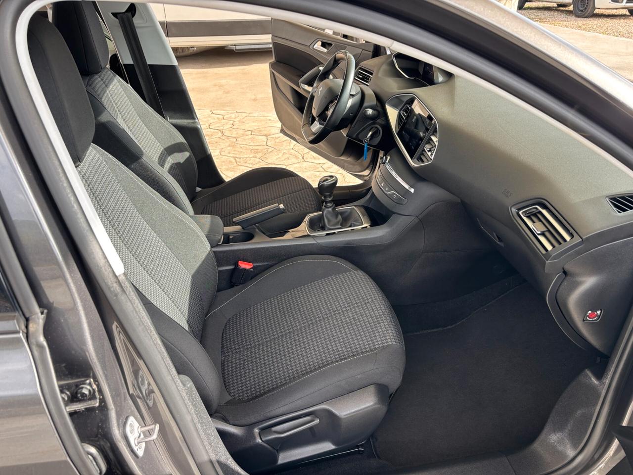 Peugeot 308 BlueHDi 130 S&S Business