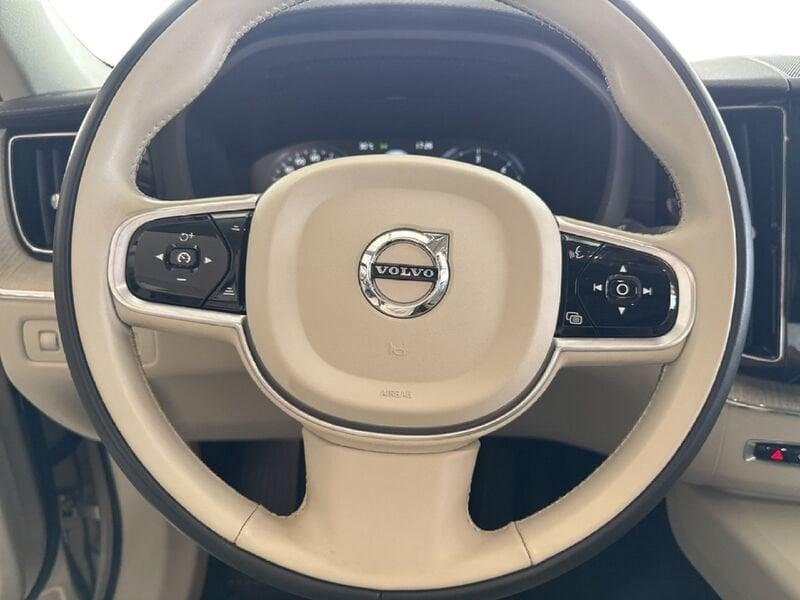 Volvo XC60 XC60 B4 (d) AWD Geartronic Inscription