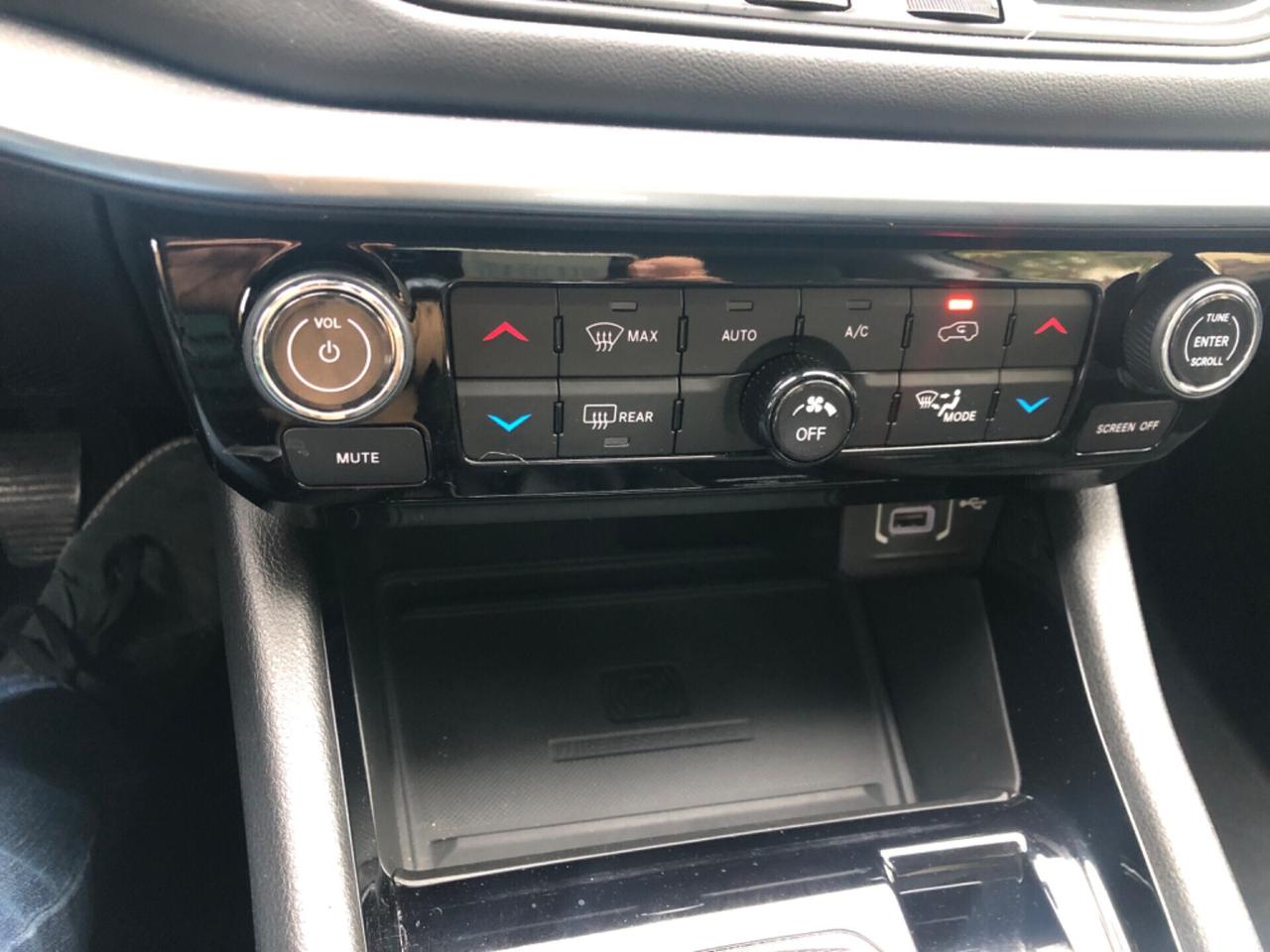 JEEP COMPASS 1.6Mjt cv 130 LIM. POKI KILOMETRI