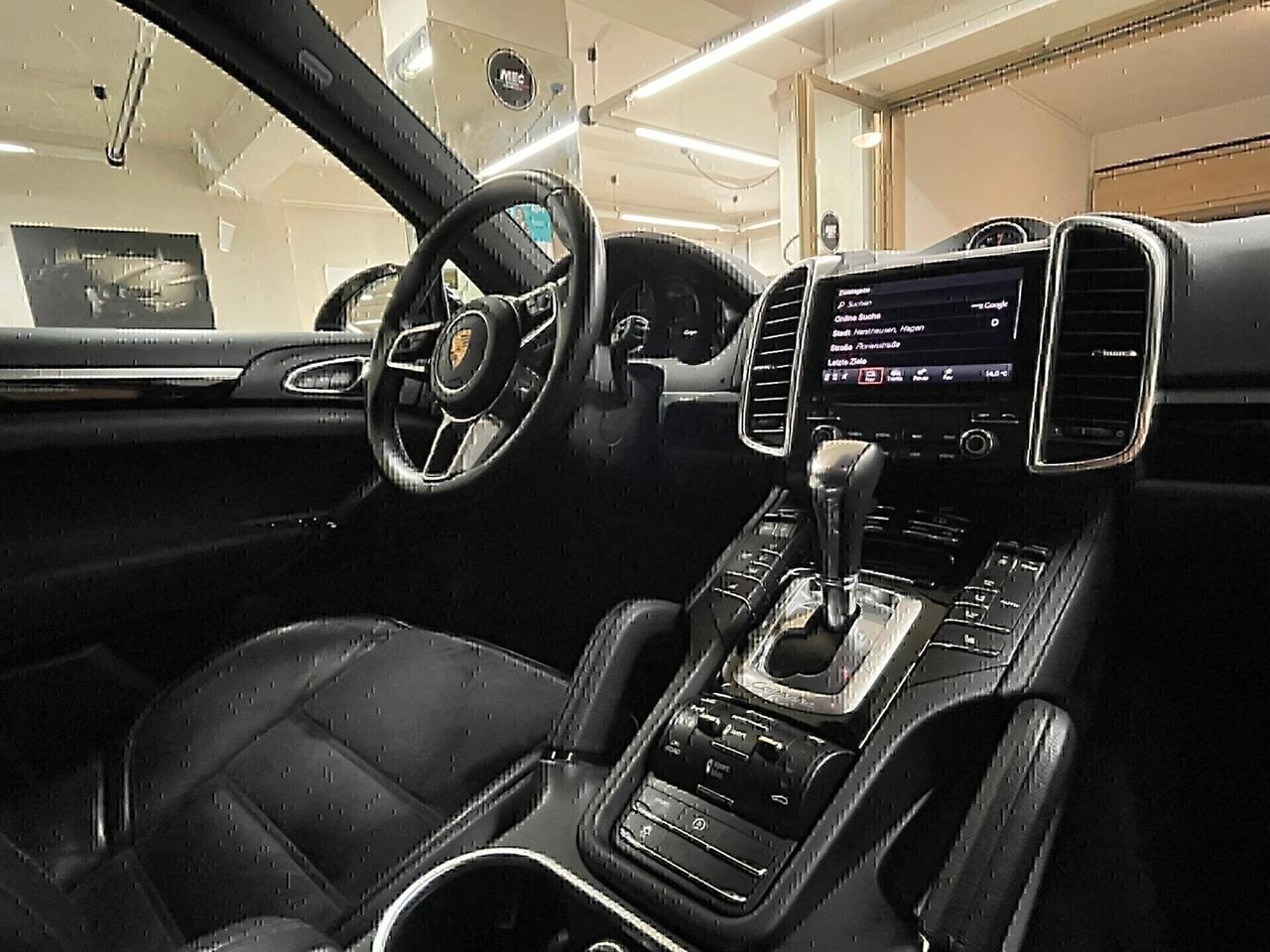 PORSCHE CAYENNE 11/2018 km90000 Cert. Porsche