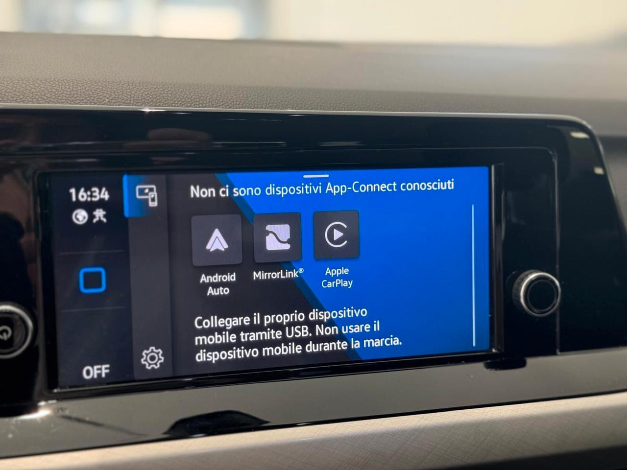 VOLKSWAGEN GOLF 2.0 116 CV UNI PROPIETARIO 2021