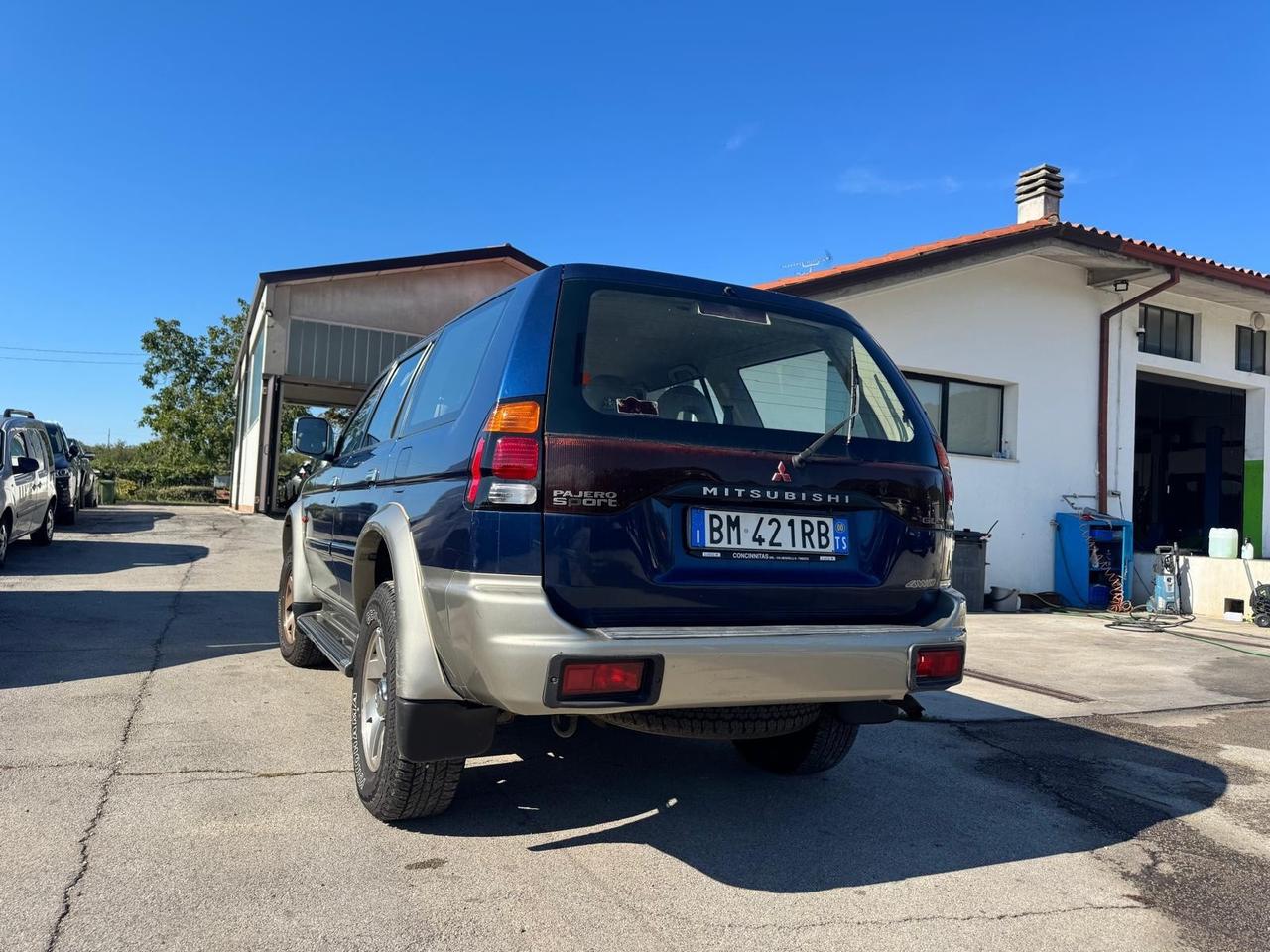 MITSUBISHI Pajero Sport 2.5 TDI GLS