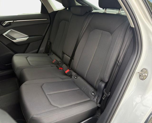 AUDI Q3 SPB 35 TDI Business Plus