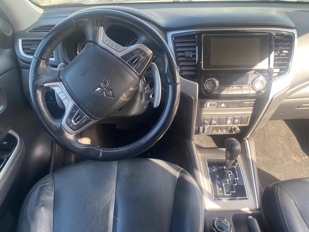 Mitsubishi L200 2.4 DI-D/181CV Double Cab Intense 4x4