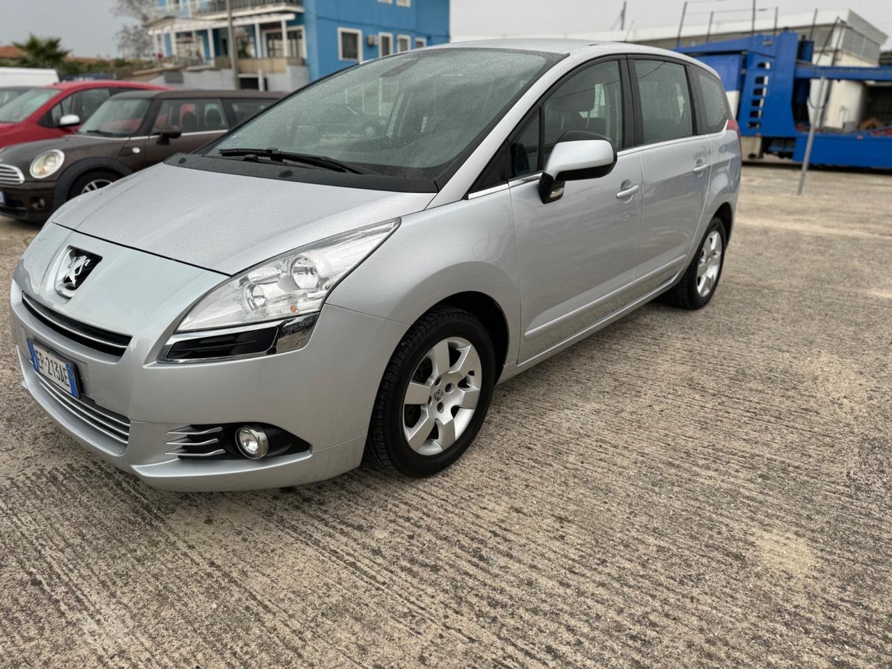 Peugeot 5008 1.6 HDi 112CV Business 7 posti