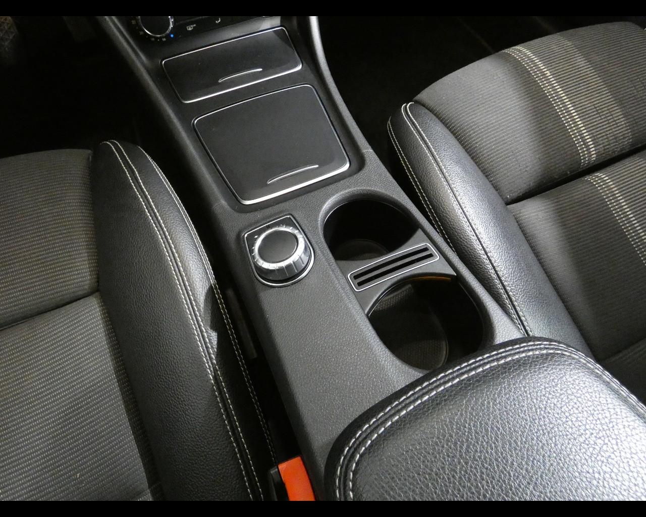 Mercedes-Benz CLA (C/X117) - CLA 200 d S.W. Automatic Sport