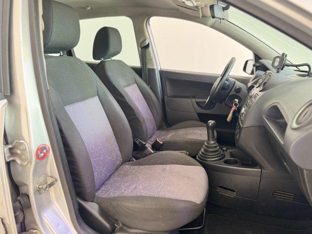 FORD Fiesta 1.2 16V 5p. Ghia