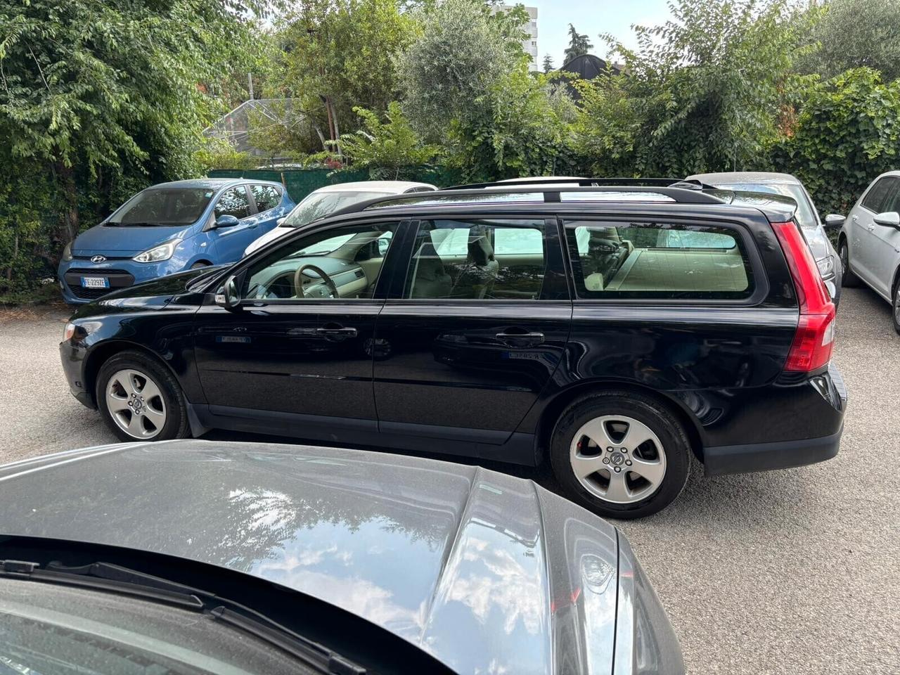 Volvo V70 2.0 F Kinetic GPL