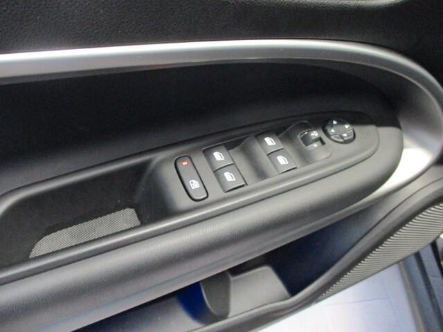 Jeep Avenger 1.2 Turbo 100 CV Summit