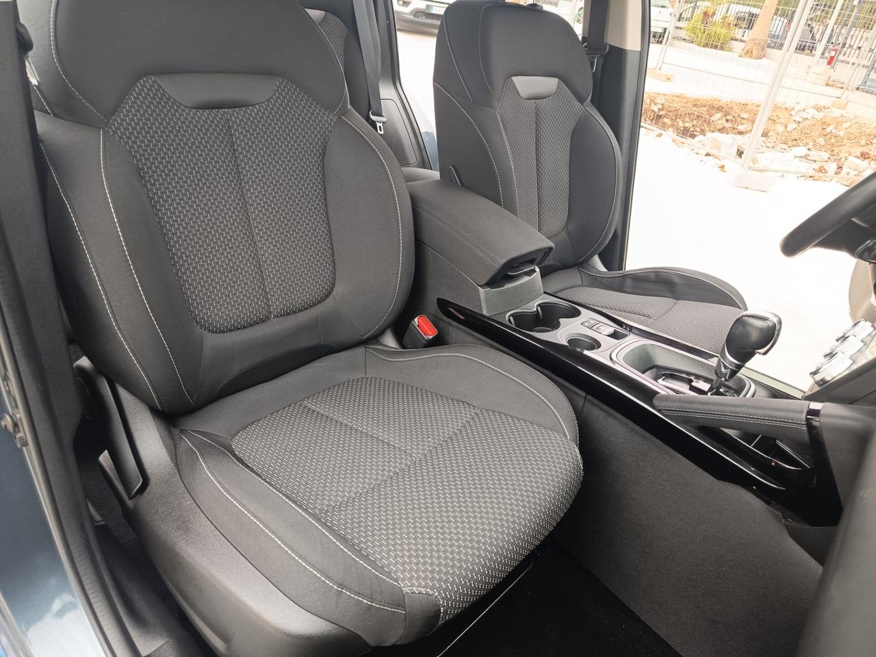 Renault Kadjar Blue dCi 8V 115CV EDC Autocarro 5 posti