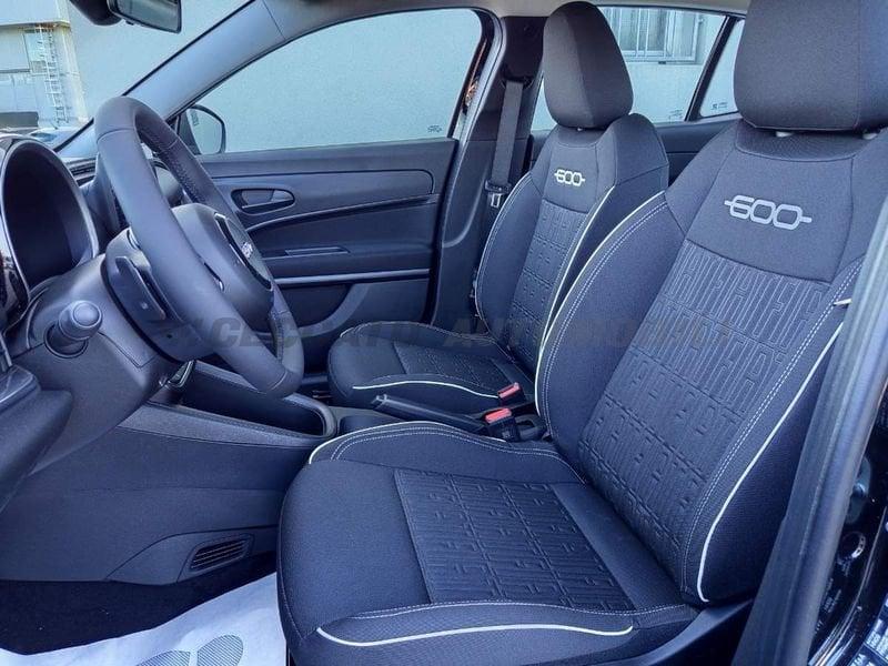 FIAT 600 600 Hybrid My25 600 1.2 Hybrid136cv