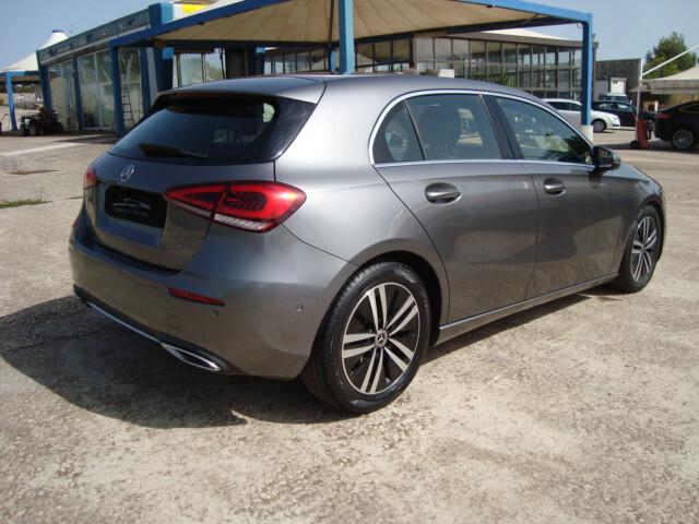 Mercedes-benz A 200 d Automatic Sport 2021