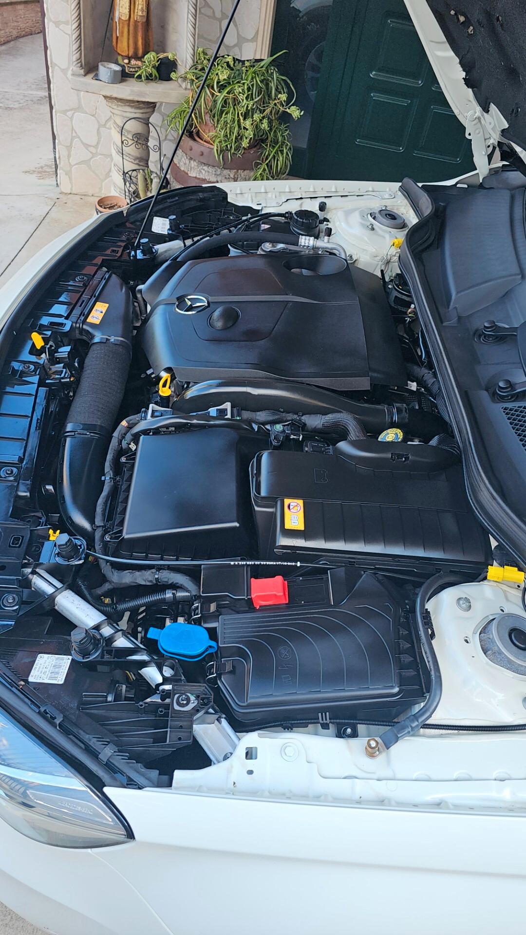 Mercedes-benz GLA 200 d Premium