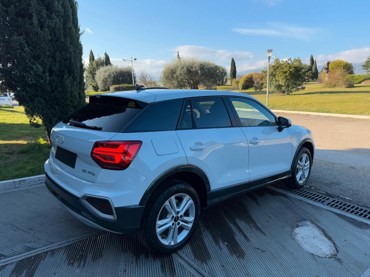 Audi Q2 35 TFSI S tronic Business Advanced