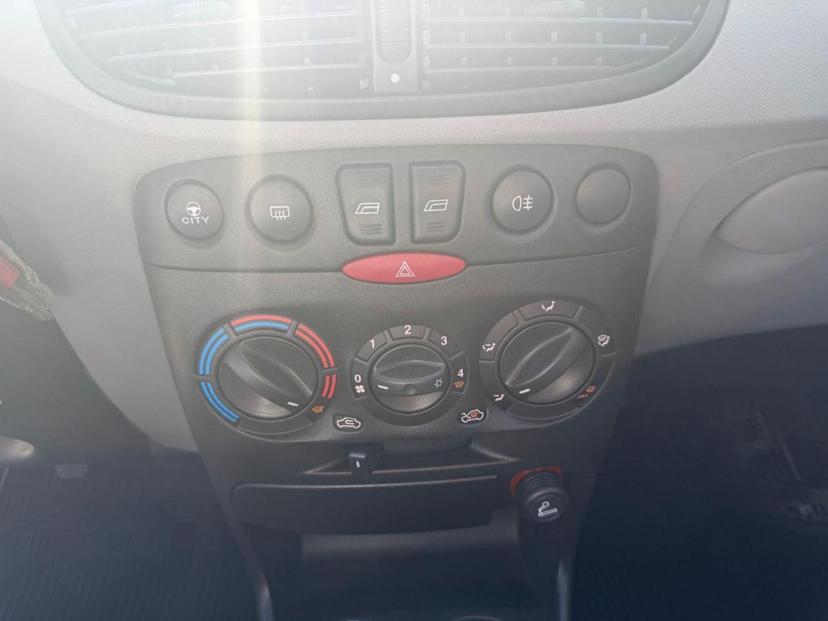 FIAT - Punto - 1.2 16V 5p. Verve