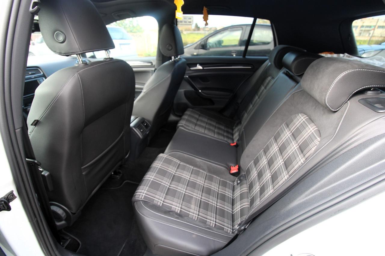 Volkswagen GOLF GTD BLUEMOTION TECHNOLOGY